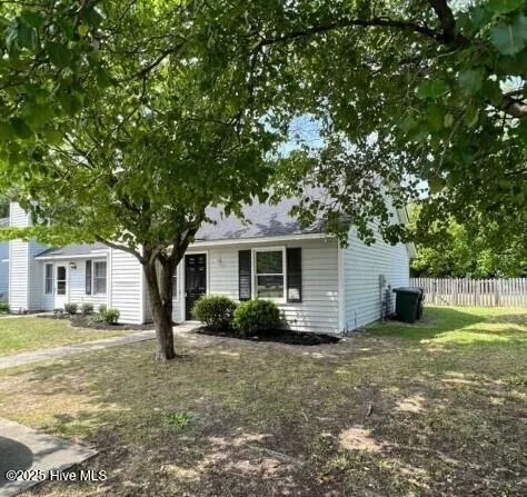 $1,250 | 2123 East 4th Street, Greenville, NC 27858