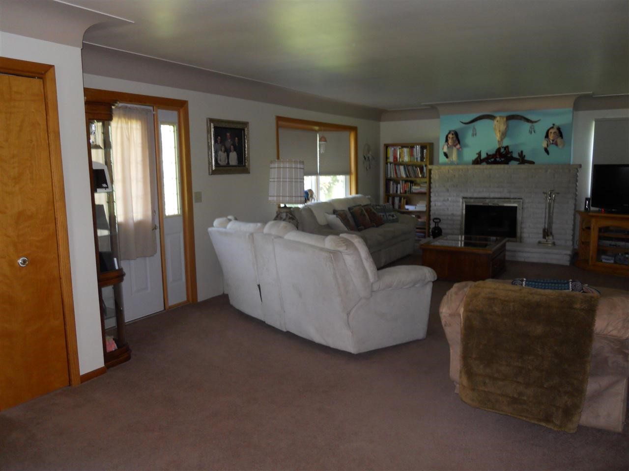 10133 Fulmer Road Millington, MI 48746 - Photo 8 of 98 21500522-7.JPG