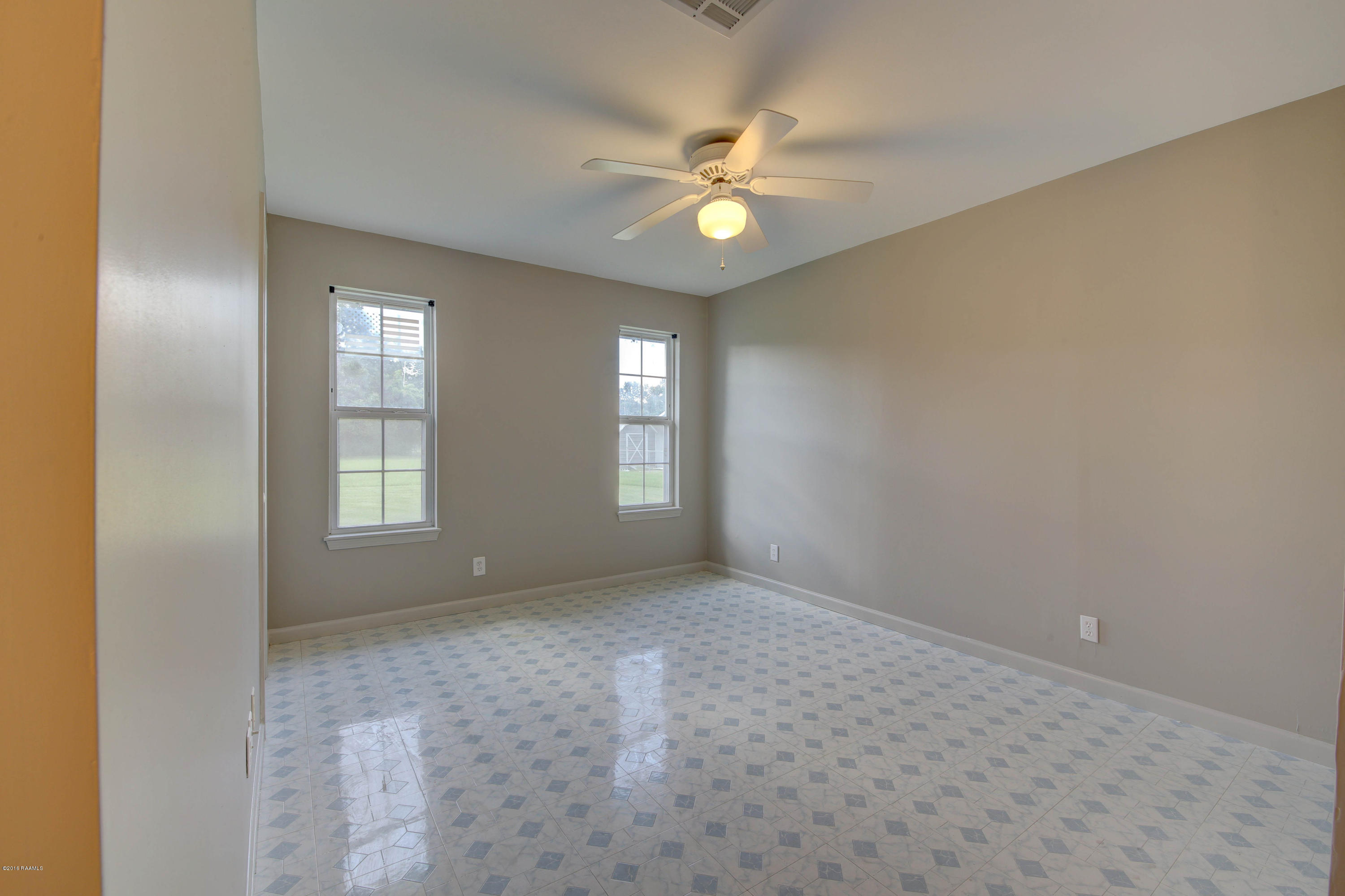 211 Arlington Road Franklin, LA 70538 - Photo 17 of 20 Gallery Image 17