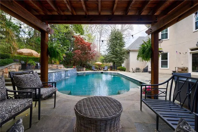 $1,749,500 | 2005 Westbourne Way, Alpharetta, GA 30022