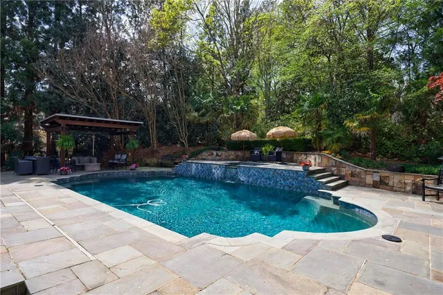 $1,749,500 | 2005 Westbourne Way, Alpharetta, GA 30022