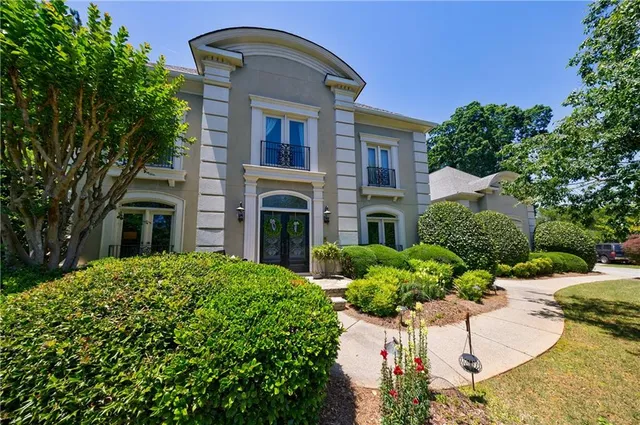 $1,749,500 | 2005 Westbourne Way, Alpharetta, GA 30022