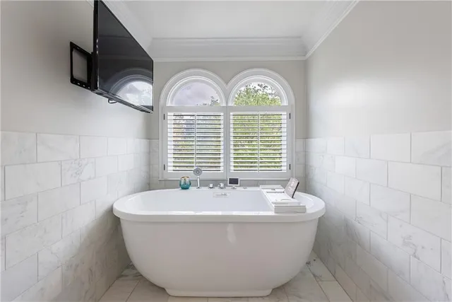 $1,749,500 | 2005 Westbourne Way, Alpharetta, GA 30022