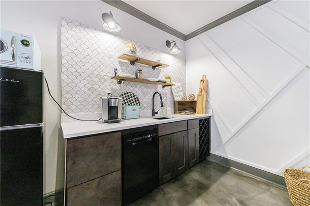 $1,749,500 | 2005 Westbourne Way, Alpharetta, GA 30022