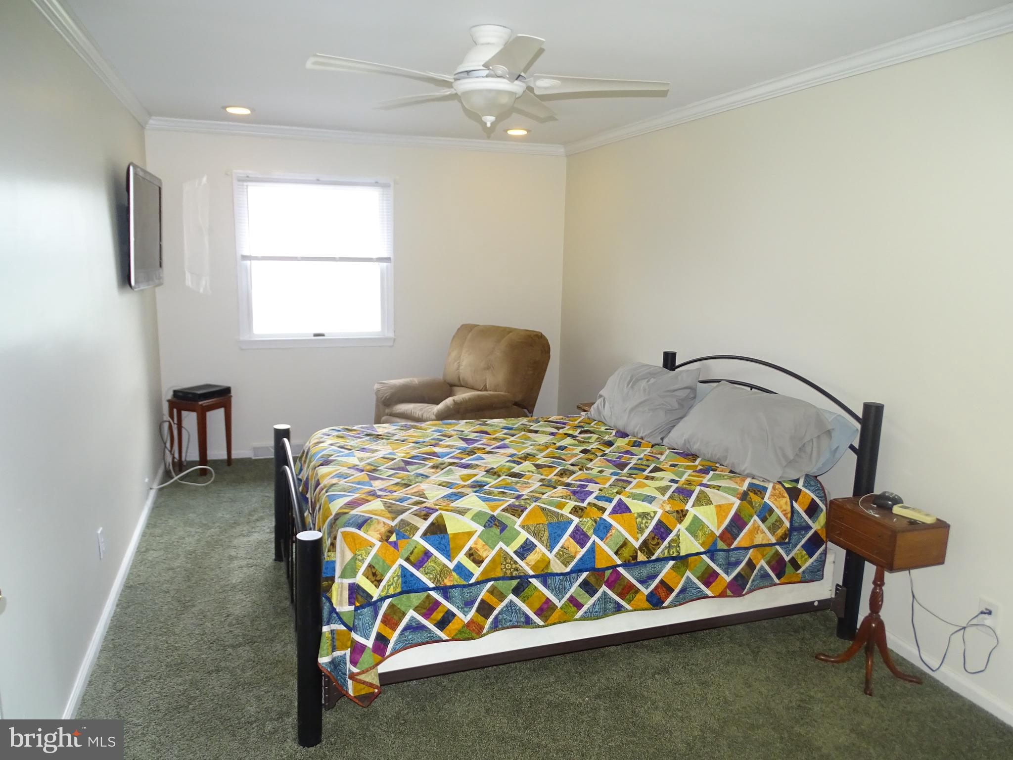 699 Cedarbrook Road Southampton, PA 18966 - Photo 14 of 30 Primary Bedroom with Wall-to-Wall Carpet