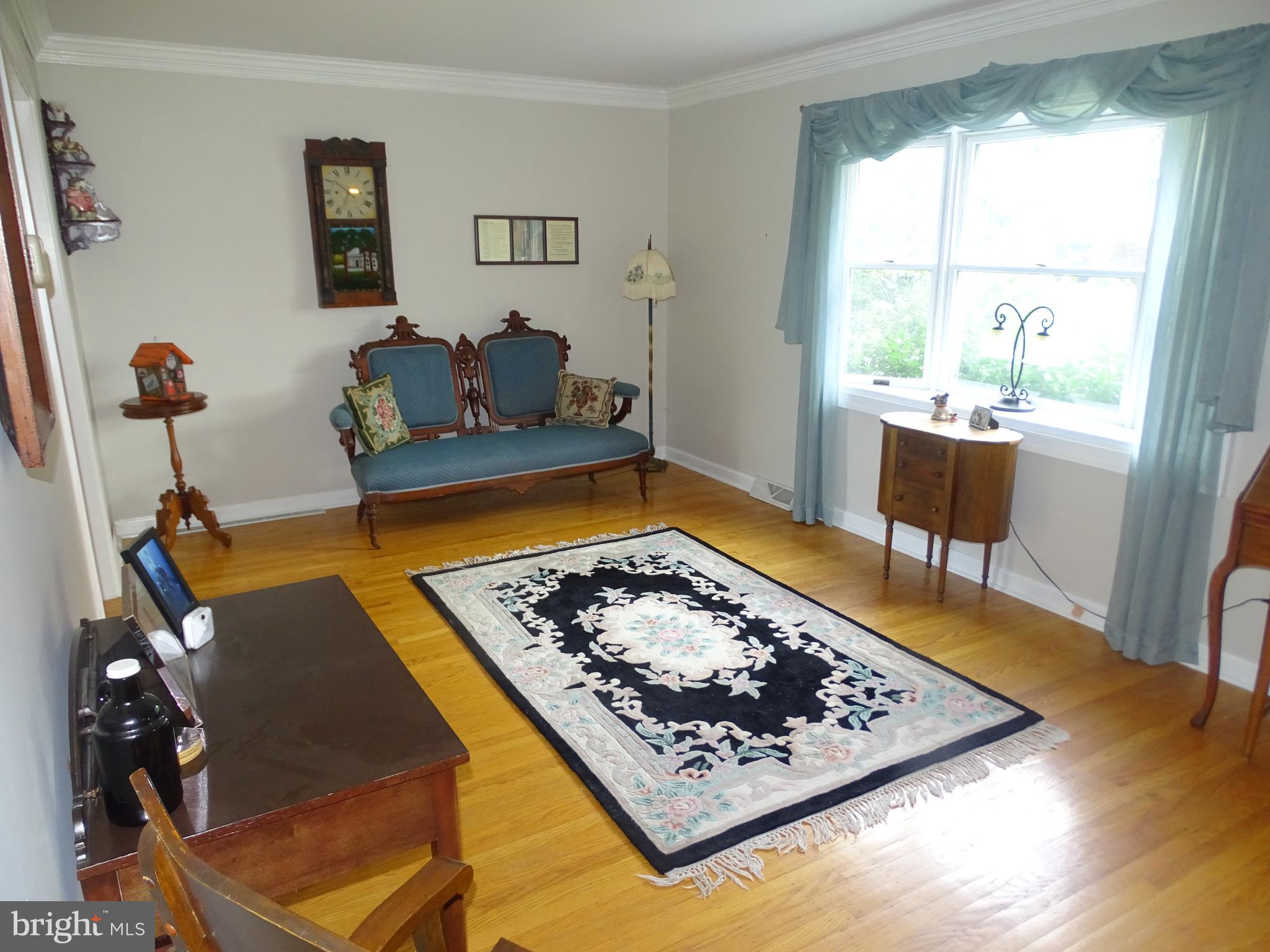 699 Cedarbrook Road Southampton, PA 18966 - Photo 2 of 30 Formal Living Room with Bay Window