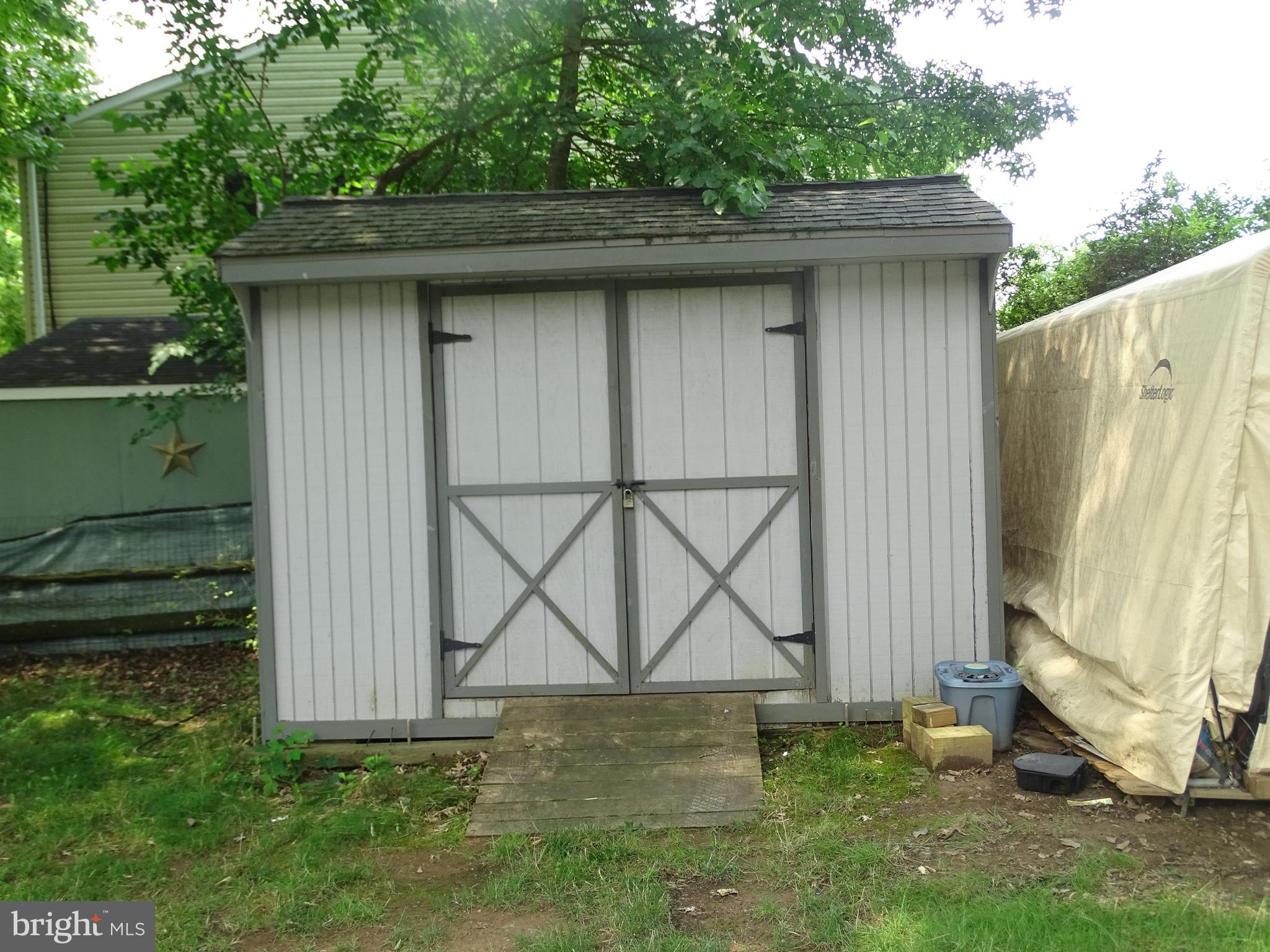 699 Cedarbrook Road Southampton, PA 18966 - Photo 27 of 30 Storage Shed