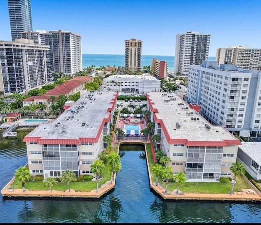$2,350 | 2097 South Ocean Drive, Unit 305, Hallandale Beach, FL 33009