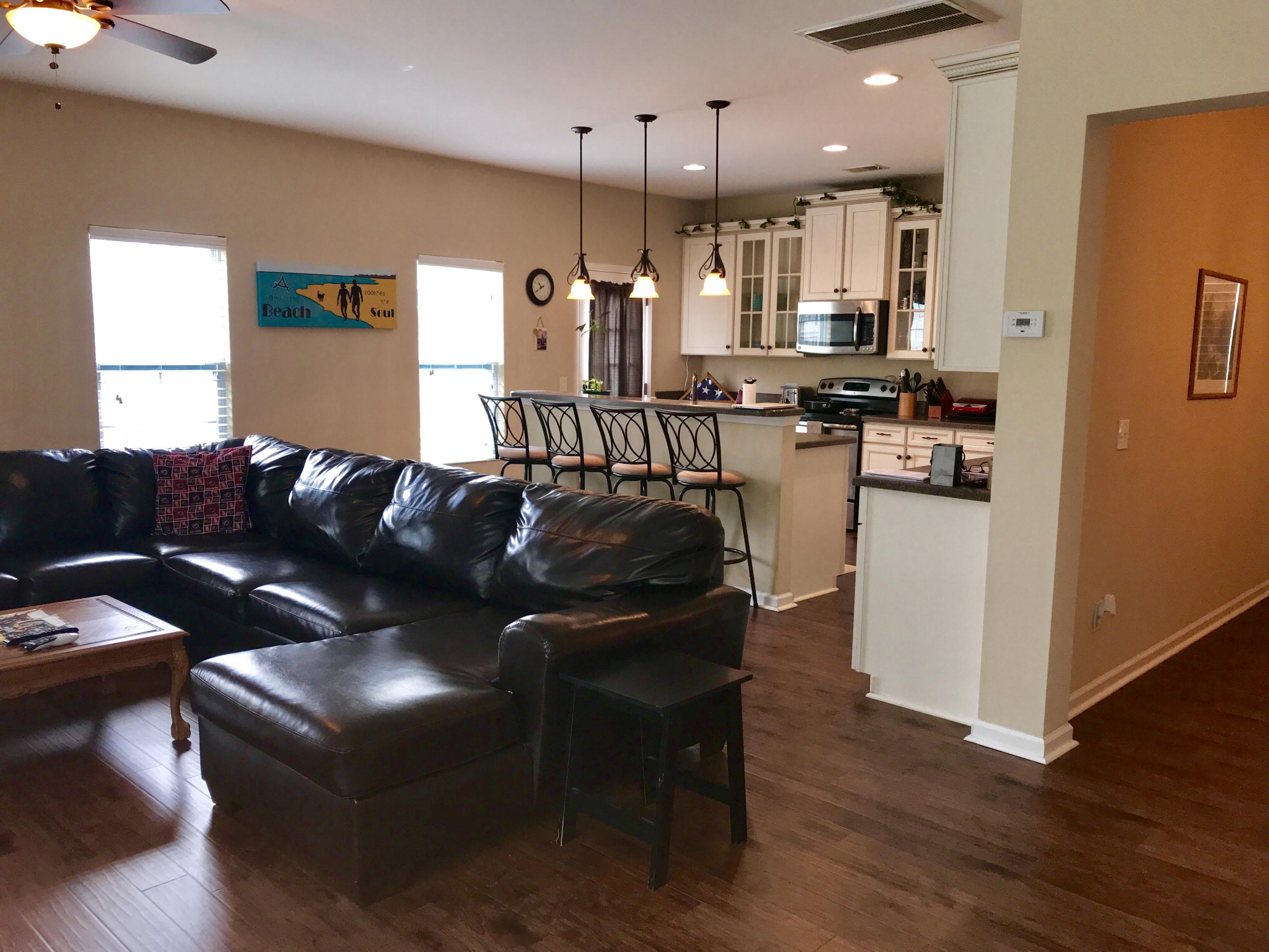 3702 Raddison Lane Ladson, SC 29456 - Photo 5 of 23 5827A6BF-19BA-48E3-9482-B8C69594509B