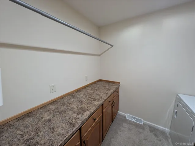 a view of utility room