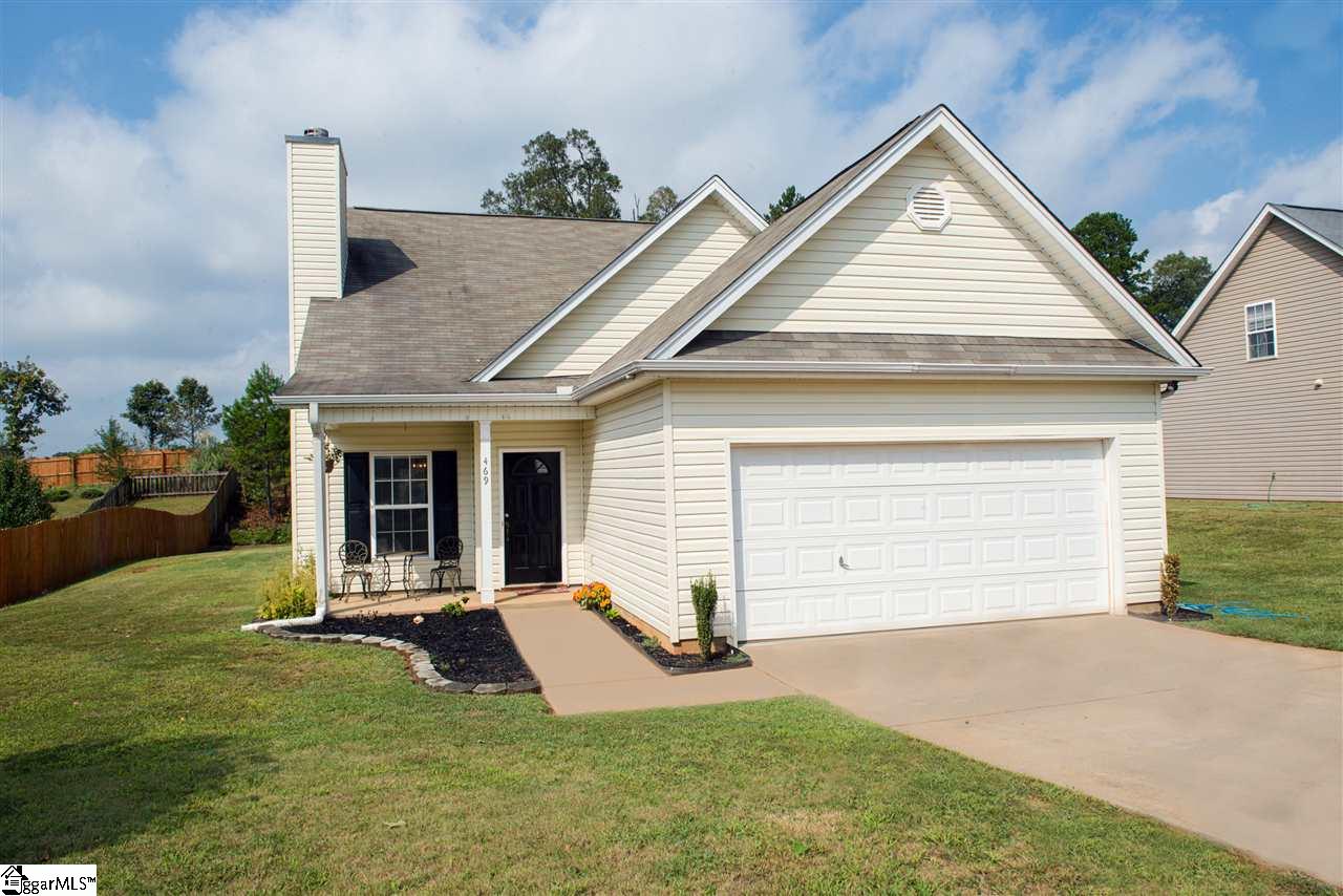 469 Slate Drive Boiling Springs, SC 29316 - Photo 1 of 32 Gallery Image 1