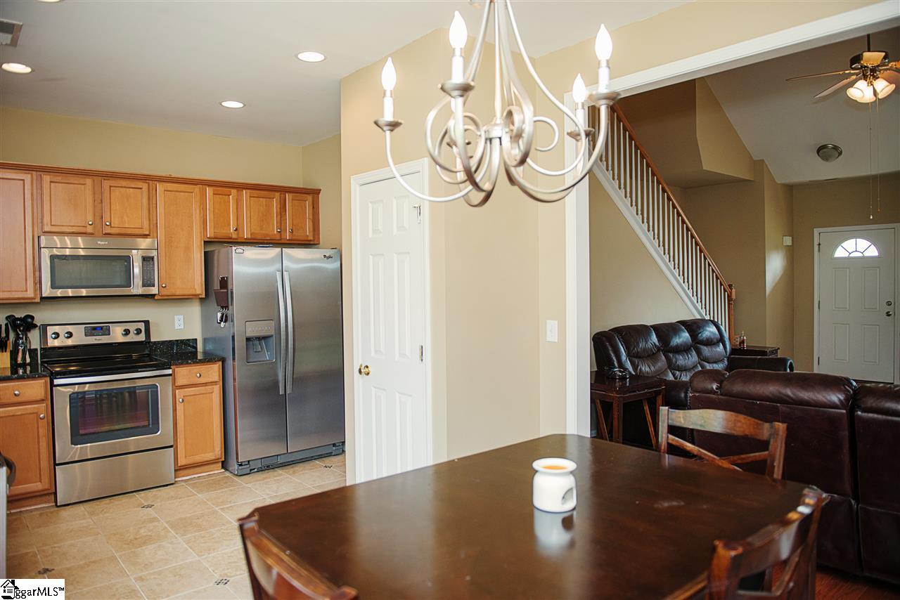 469 Slate Drive Boiling Springs, SC 29316 - Photo 5 of 32 Gallery Image 5