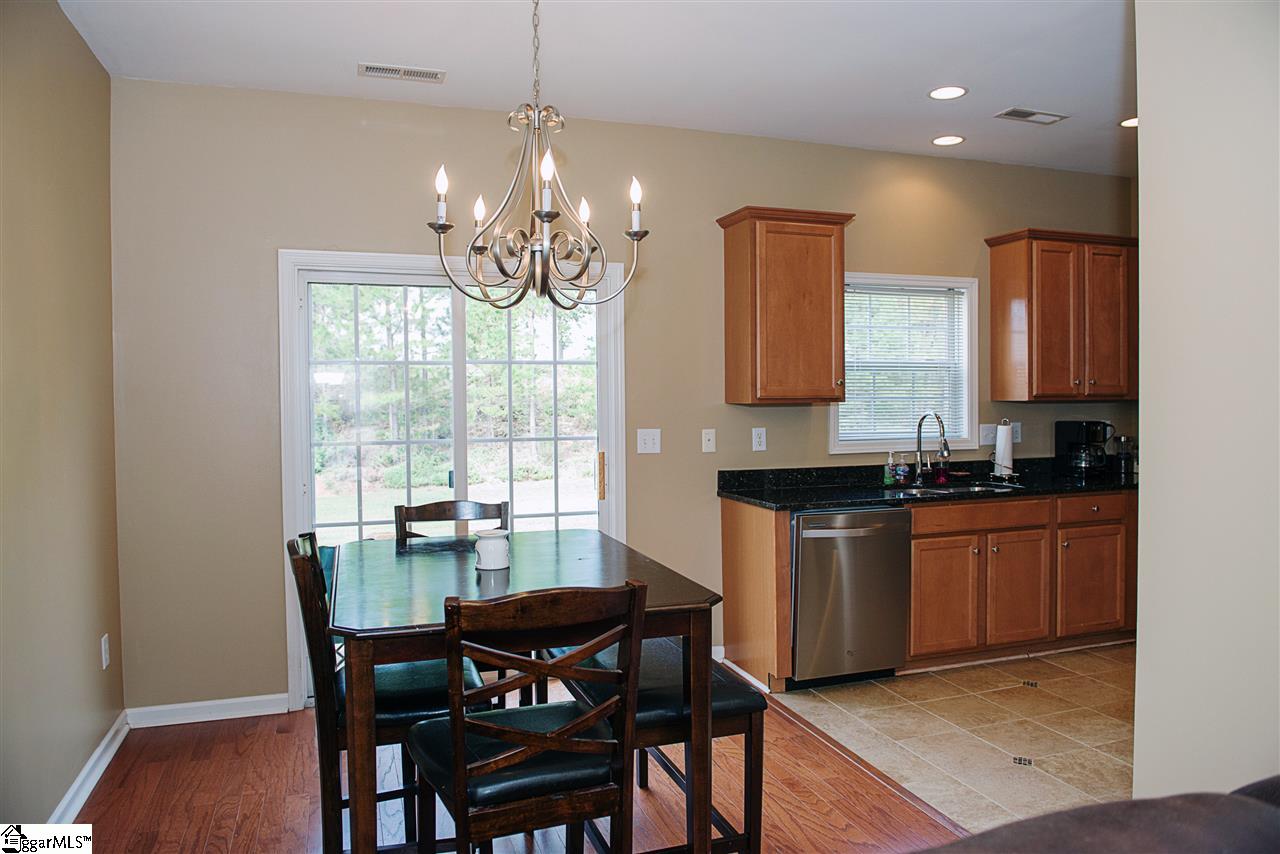 469 Slate Drive Boiling Springs, SC 29316 - Photo 10 of 32 Gallery Image 10