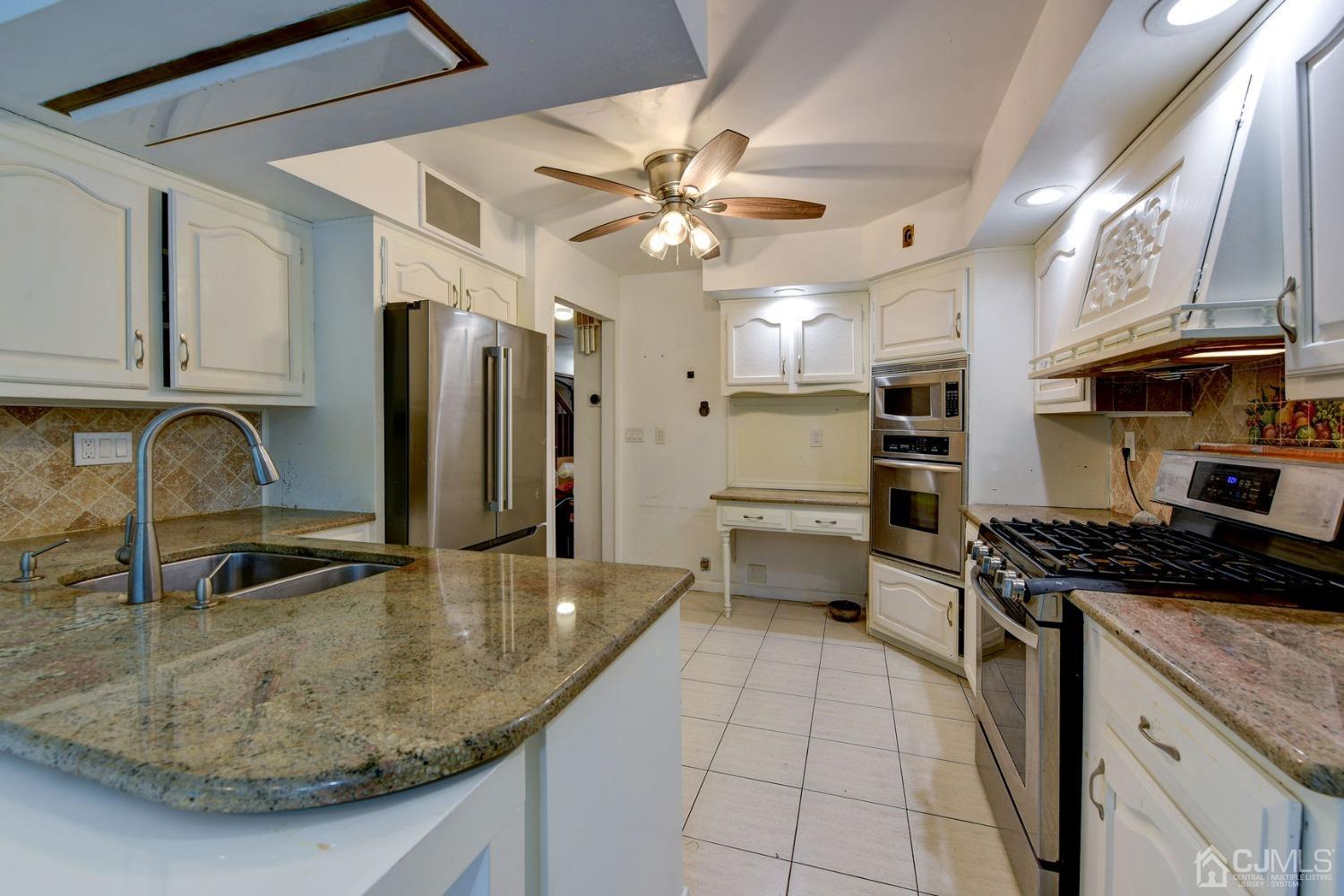 120 Sherwood Road Colonia, NJ 07067 - Photo 13 of 43 Gallery Image 13