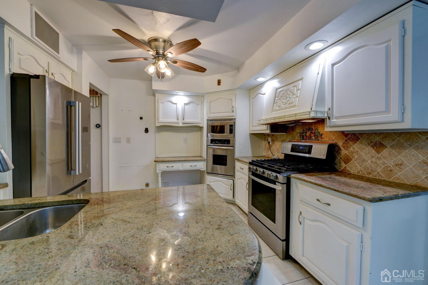 120 Sherwood Road Colonia, NJ 07067 - Photo 14 of 43 Gallery Image 14