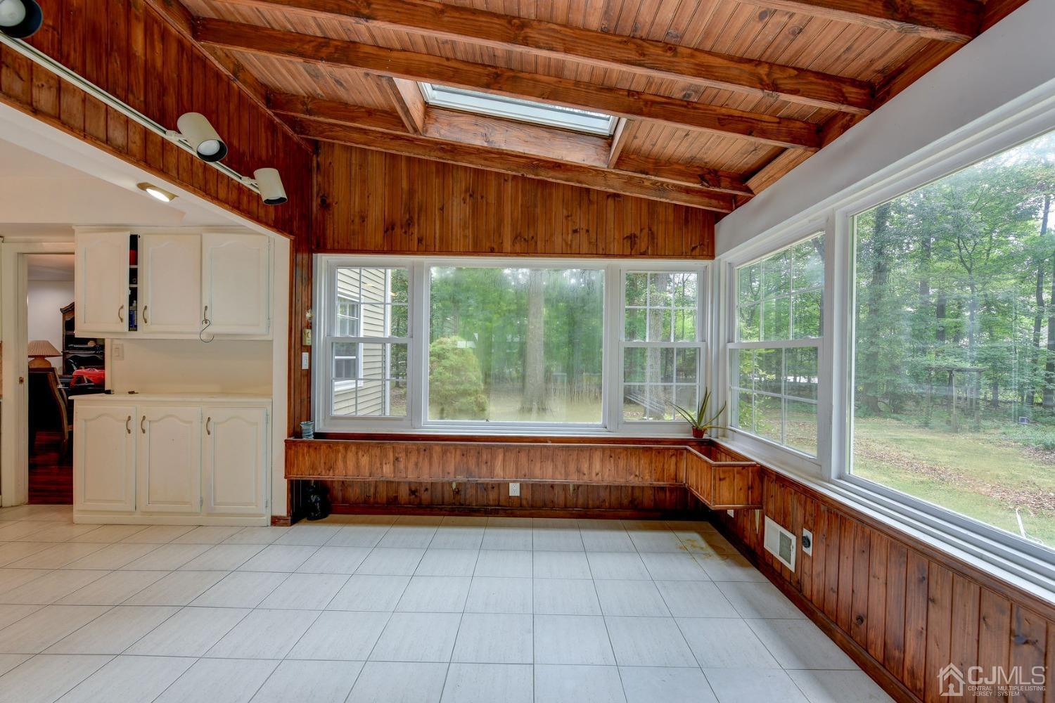 120 Sherwood Road Colonia, NJ 07067 - Photo 17 of 43 Gallery Image 17