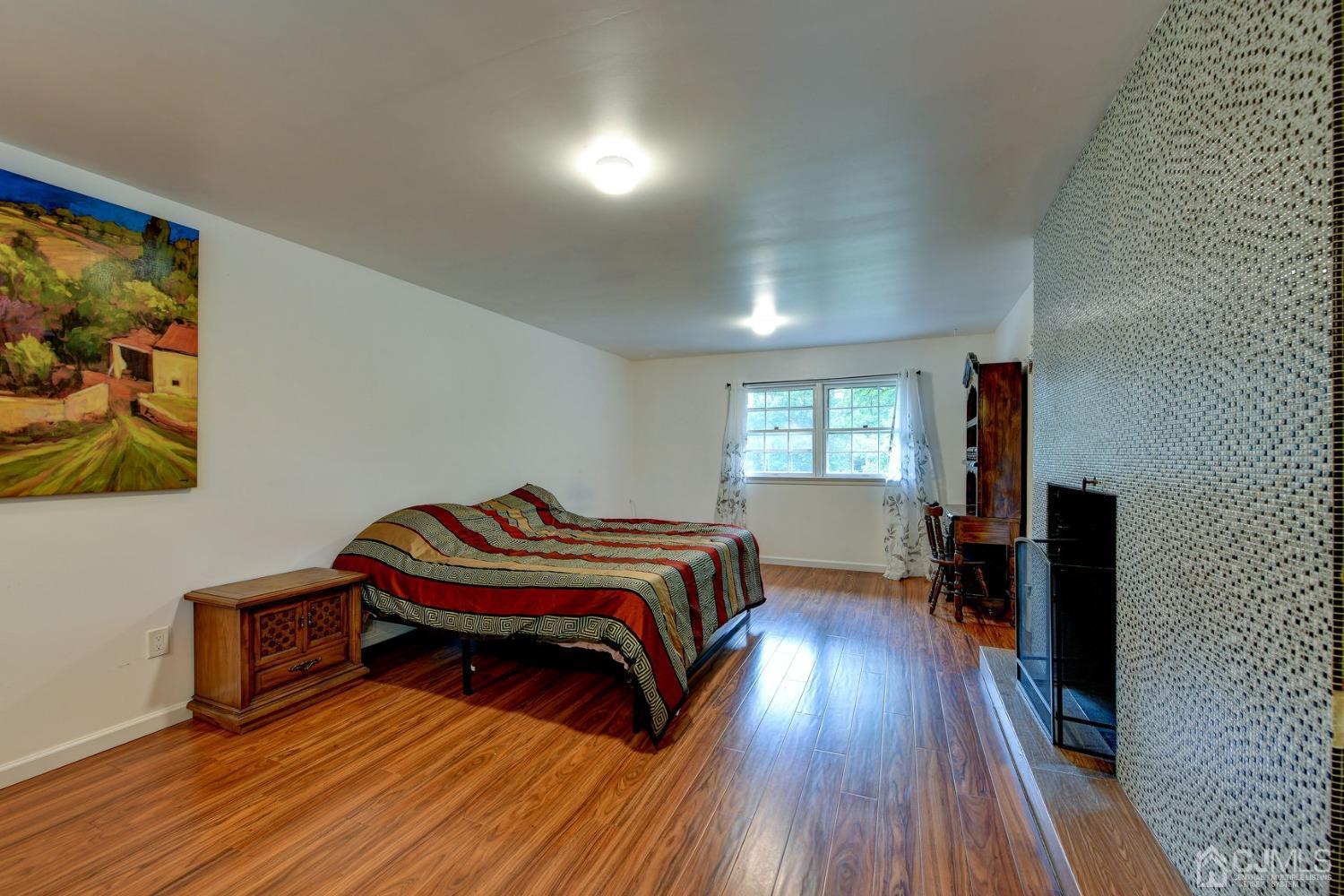 120 Sherwood Road Colonia, NJ 07067 - Photo 19 of 43 Gallery Image 19