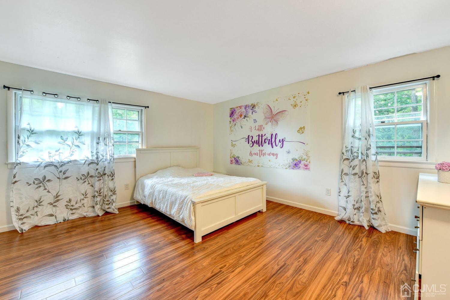 120 Sherwood Road Colonia, NJ 07067 - Photo 26 of 43 Gallery Image 26