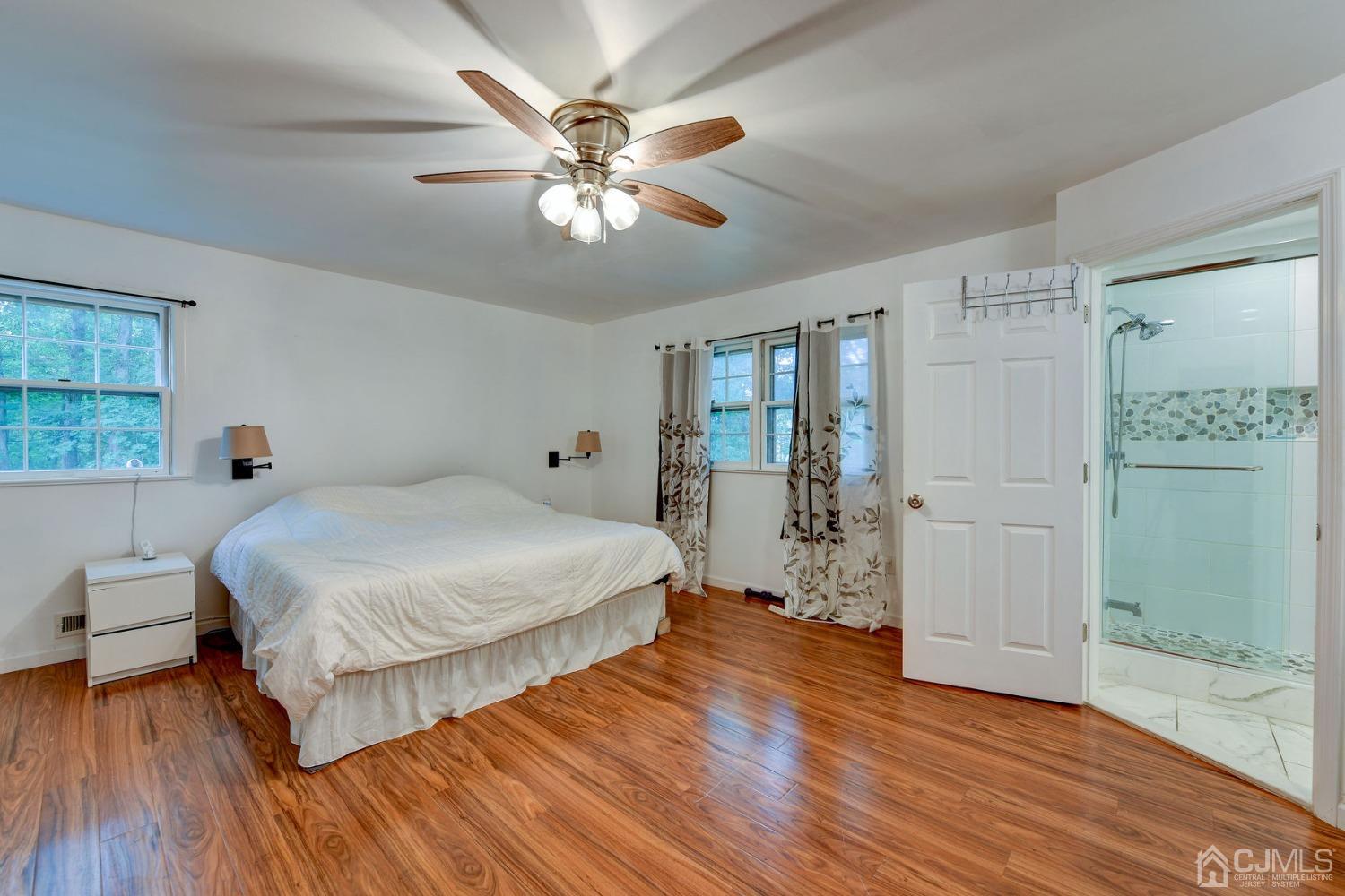120 Sherwood Road Colonia, NJ 07067 - Photo 27 of 43 Gallery Image 27