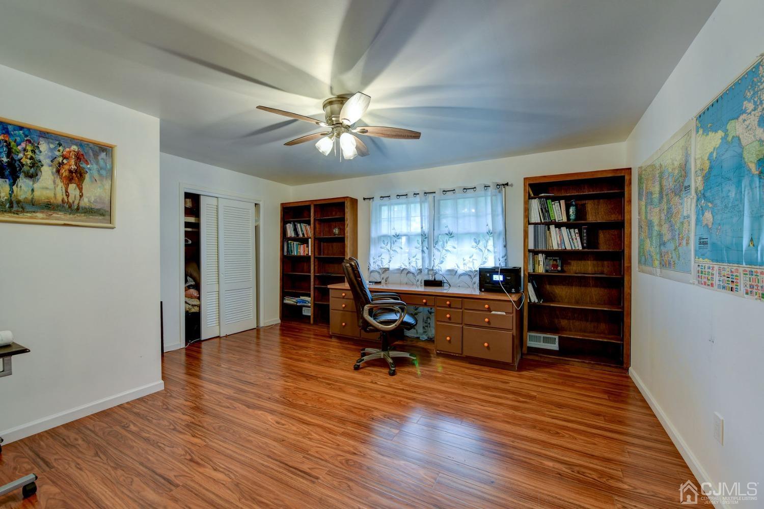 120 Sherwood Road Colonia, NJ 07067 - Photo 28 of 43 Gallery Image 28