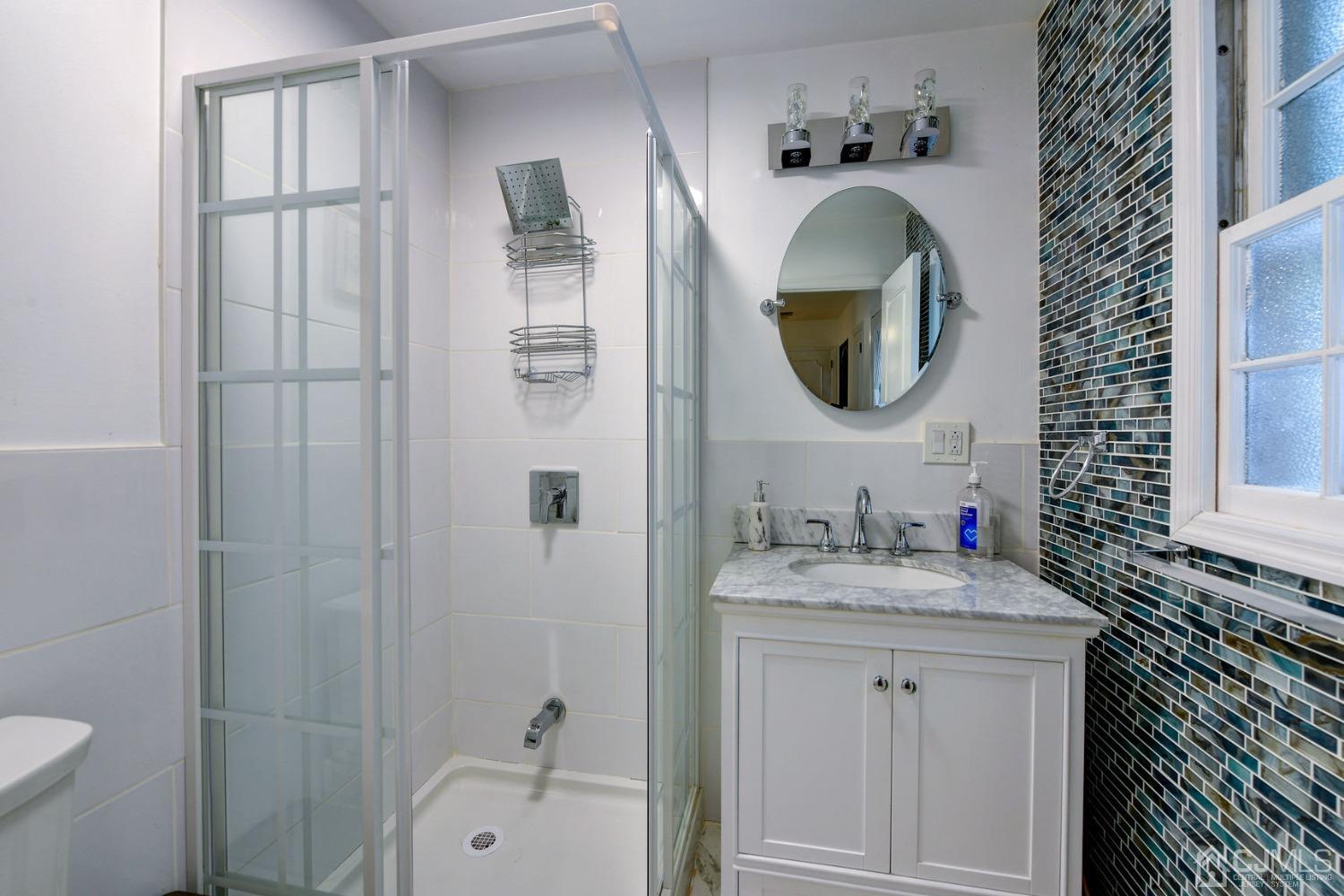 120 Sherwood Road Colonia, NJ 07067 - Photo 30 of 43 Gallery Image 30
