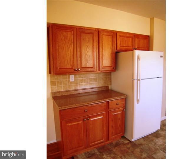404 Elderfield Road Newark, DE 19713 - Photo 6 of 11 Gallery Image 6