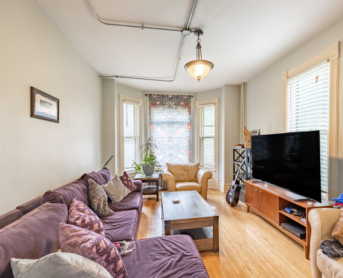 358 Bent Street Elgin, IL 60120 - Photo 7 of 30 Gallery Image 7