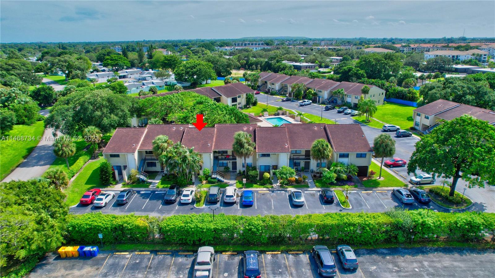 Sandalfoot Cove Boca Raton, FL 33428 - Photo 37 of 44 a view of yard and patio