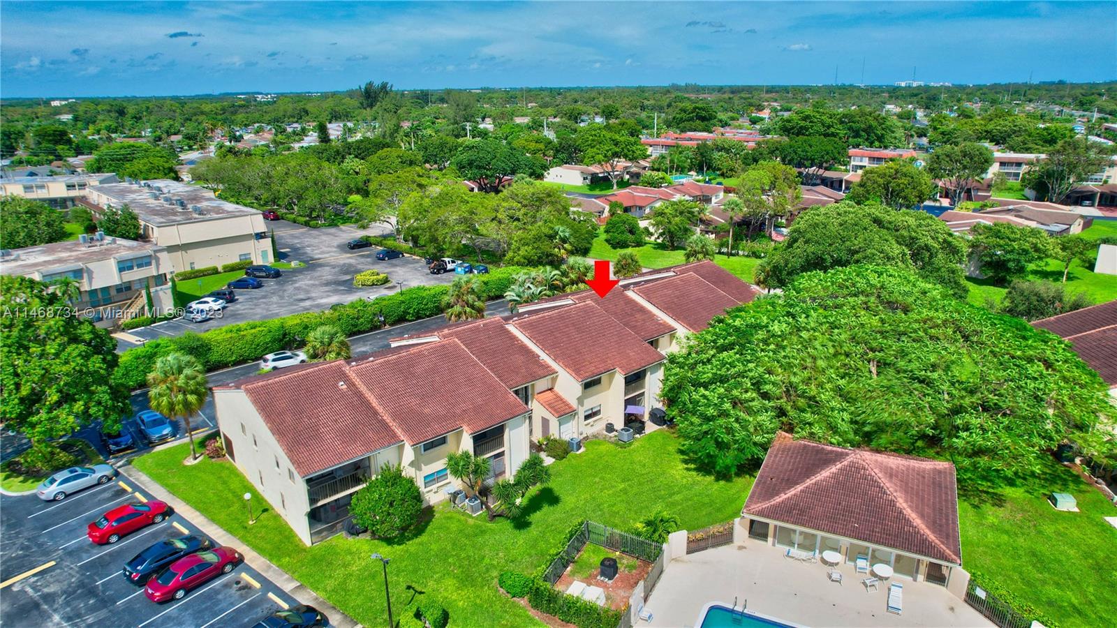 Sandalfoot Cove Boca Raton, FL 33428 - Photo 41 of 44 an aerial view of multiple houses with yard