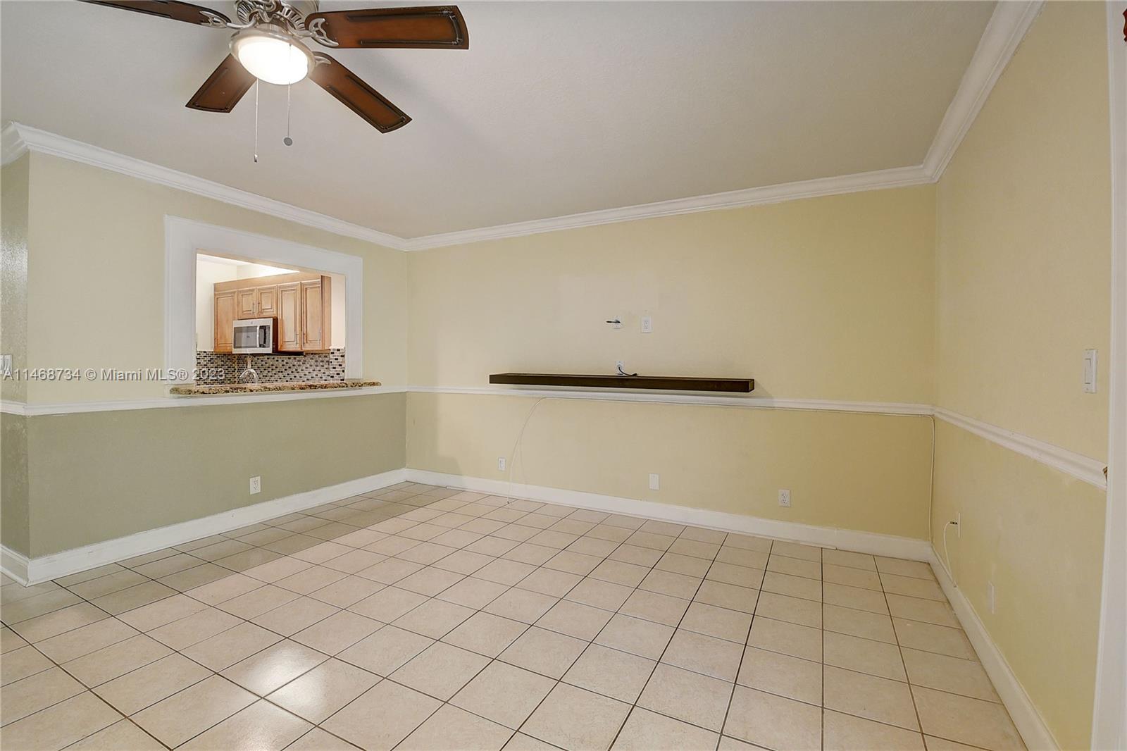 Sandalfoot Cove Boca Raton, FL 33428 - Photo 10 of 44 a view of an empty room