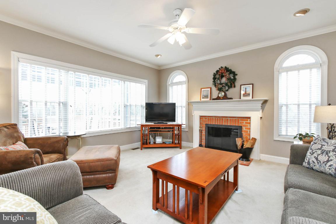 14320 Lewisdale Road Clarksburg, MD 20871 - Photo 12 of 50 Gallery Image 12