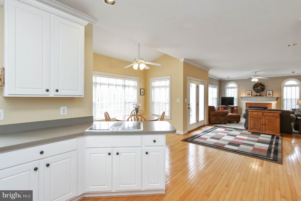 14320 Lewisdale Road Clarksburg, MD 20871 - Photo 17 of 50 Gallery Image 17