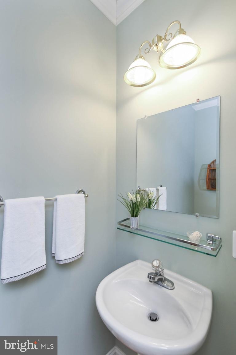 14320 Lewisdale Road Clarksburg, MD 20871 - Photo 23 of 50 Gallery Image 23