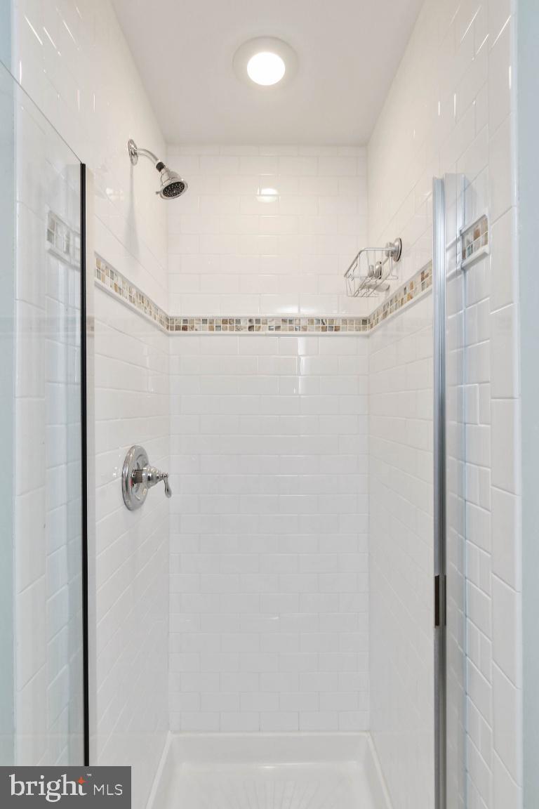 14320 Lewisdale Road Clarksburg, MD 20871 - Photo 27 of 50 Gallery Image 27