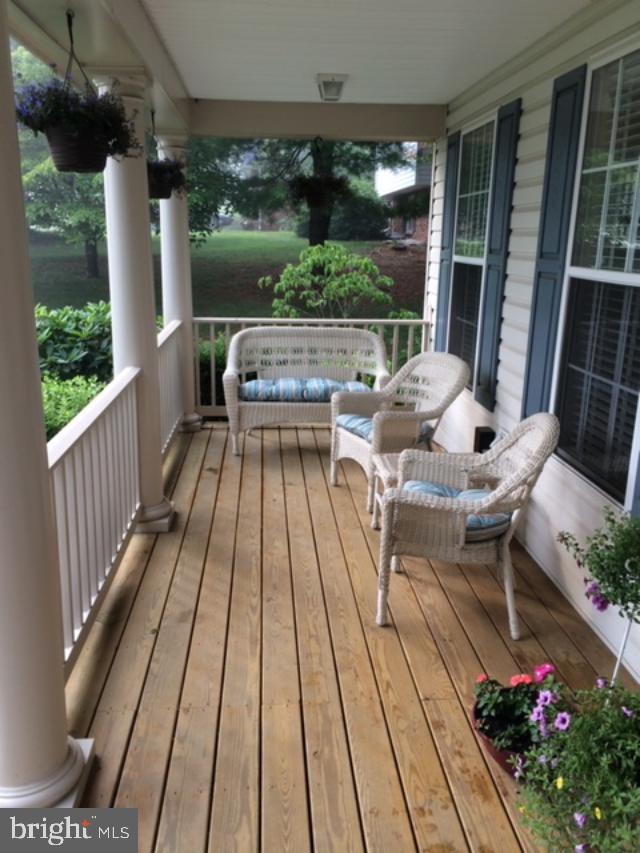 14320 Lewisdale Road Clarksburg, MD 20871 - Photo 4 of 50 Gallery Image 4
