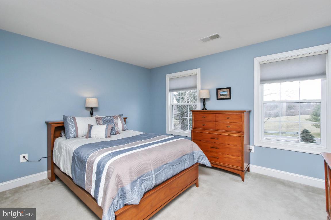 14320 Lewisdale Road Clarksburg, MD 20871 - Photo 36 of 50 Gallery Image 36