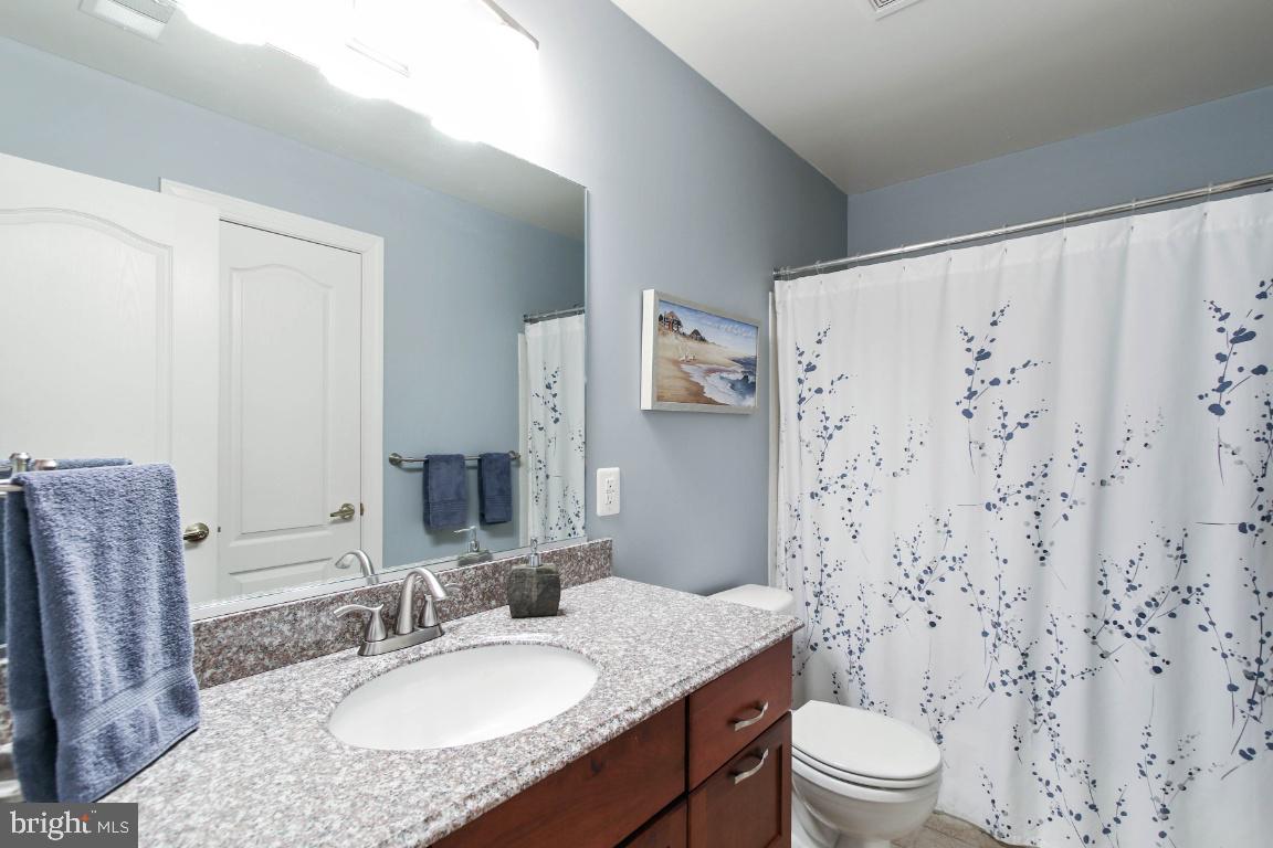 14320 Lewisdale Road Clarksburg, MD 20871 - Photo 37 of 50 Gallery Image 37
