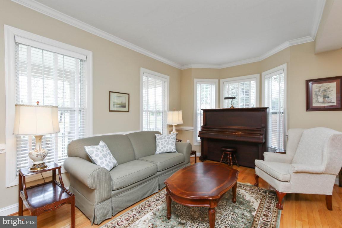 14320 Lewisdale Road Clarksburg, MD 20871 - Photo 8 of 50 Gallery Image 8