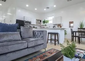 $1,700 | 2318 Martin Luther King Jr Boulevard, New Orleans, LA 70113