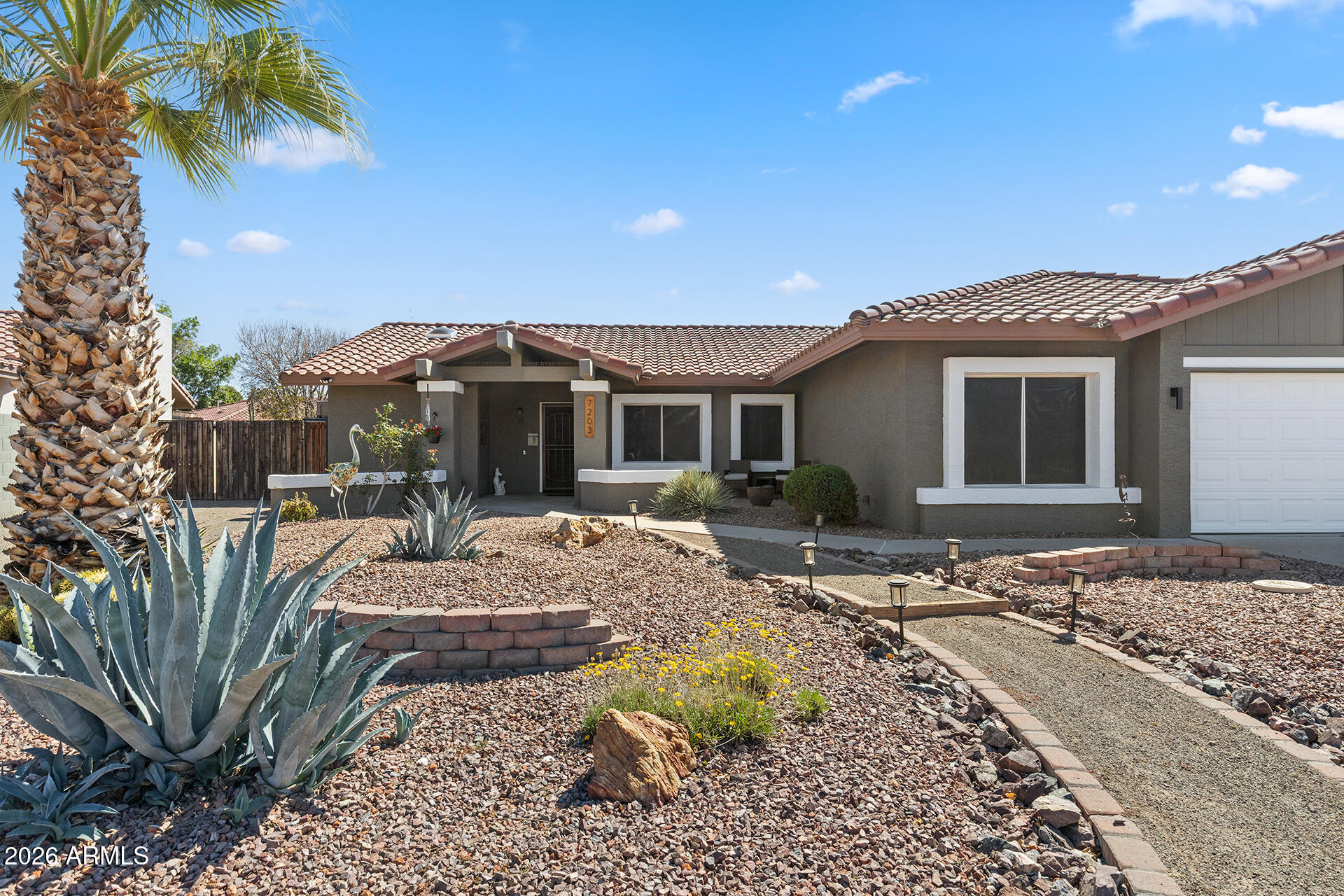 7203 West Bloomfield Road Peoria, AZ 85381 - Photo 8 of 74