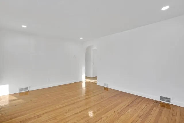 $239,900 | 47 Victoria Street, Springfield, MA 01104