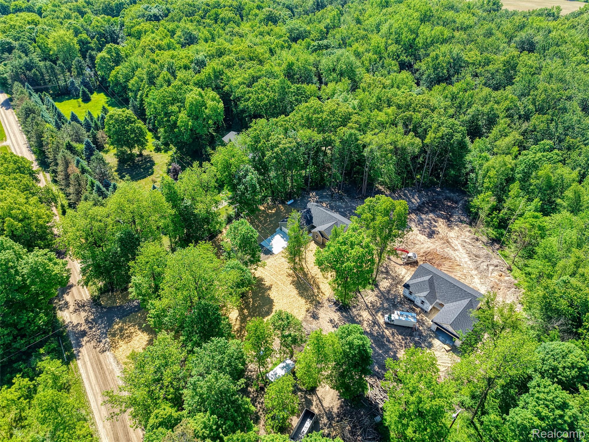 10551 West Allen Road Fowlerville, MI 48836 - Photo 29 of 34 DJI_20260603110656_0446_D_7.jpg