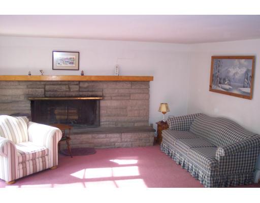 85 Walker Pond Road Sturbridge, MA 01566 - Photo 5 of 9 Gallery Image 5