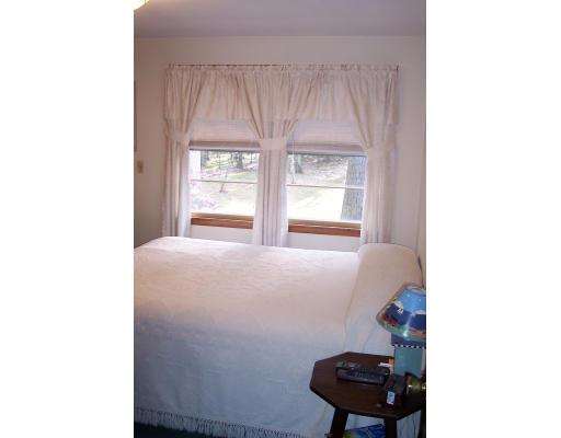 85 Walker Pond Road Sturbridge, MA 01566 - Photo 8 of 9 Gallery Image 8