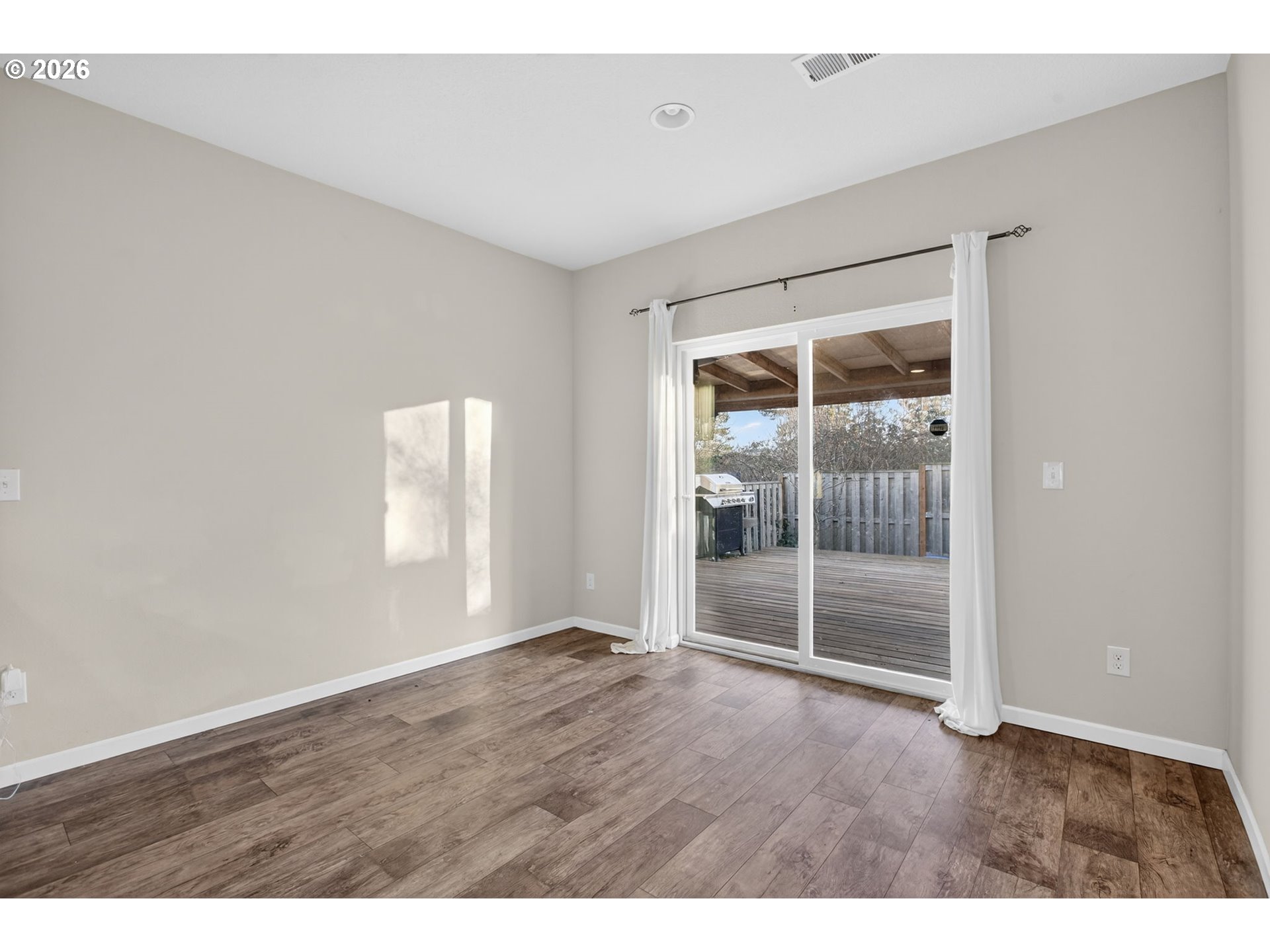 17194 Southeast Rhododendron Street Happy Valley, OR 97086 - Photo 11 of 31