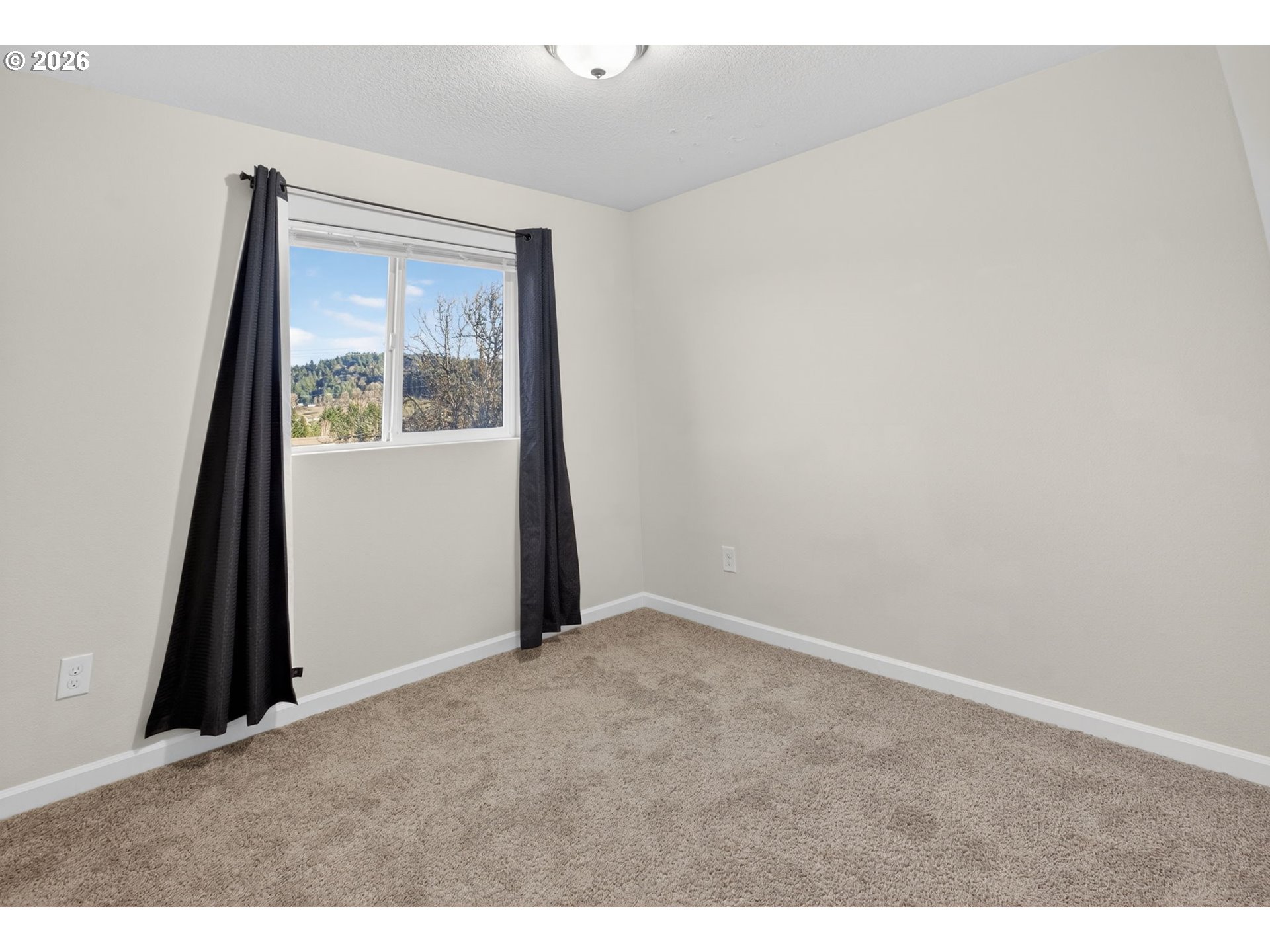 17194 Southeast Rhododendron Street Happy Valley, OR 97086 - Photo 18 of 31