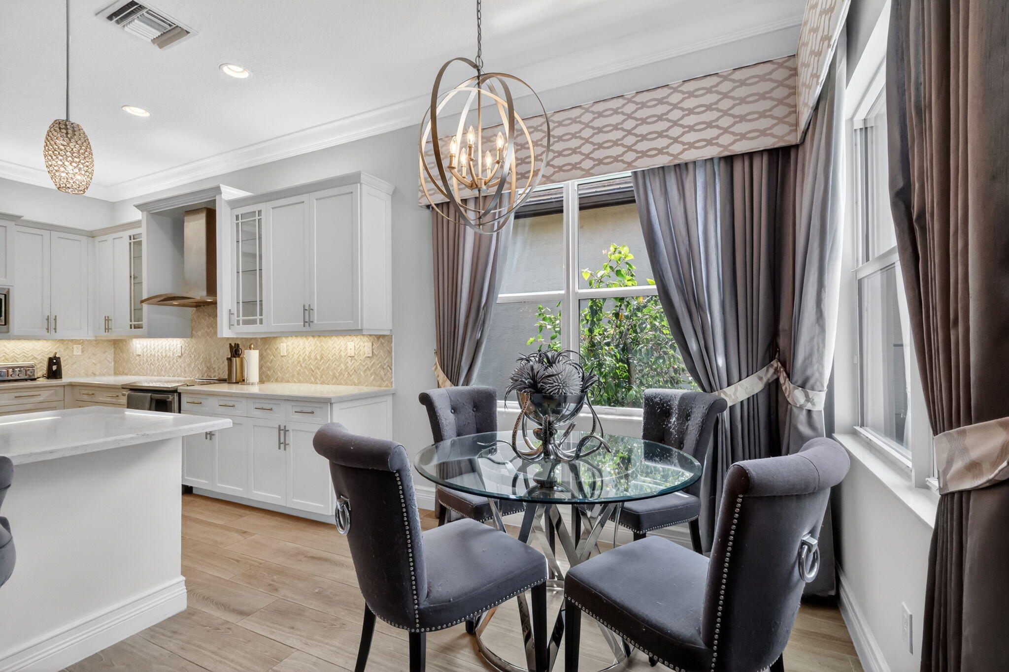 8299 Arabian Range Road Boynton Beach, FL 33473 - Photo 17 of 78 Kitchen Dining