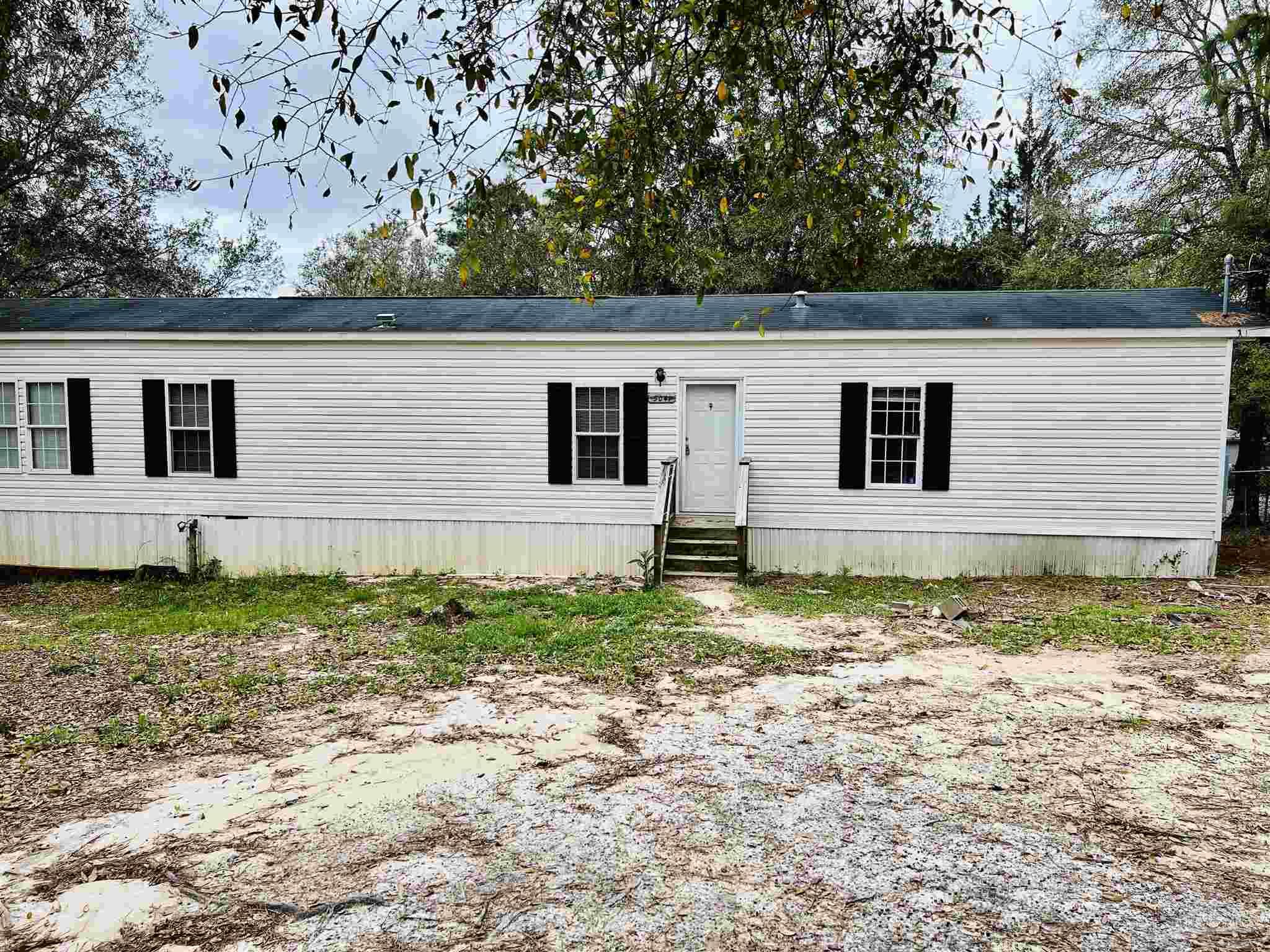 5041 East Lake Road Milton, FL 32583 - Photo 1 of 28 Gallery Image 1