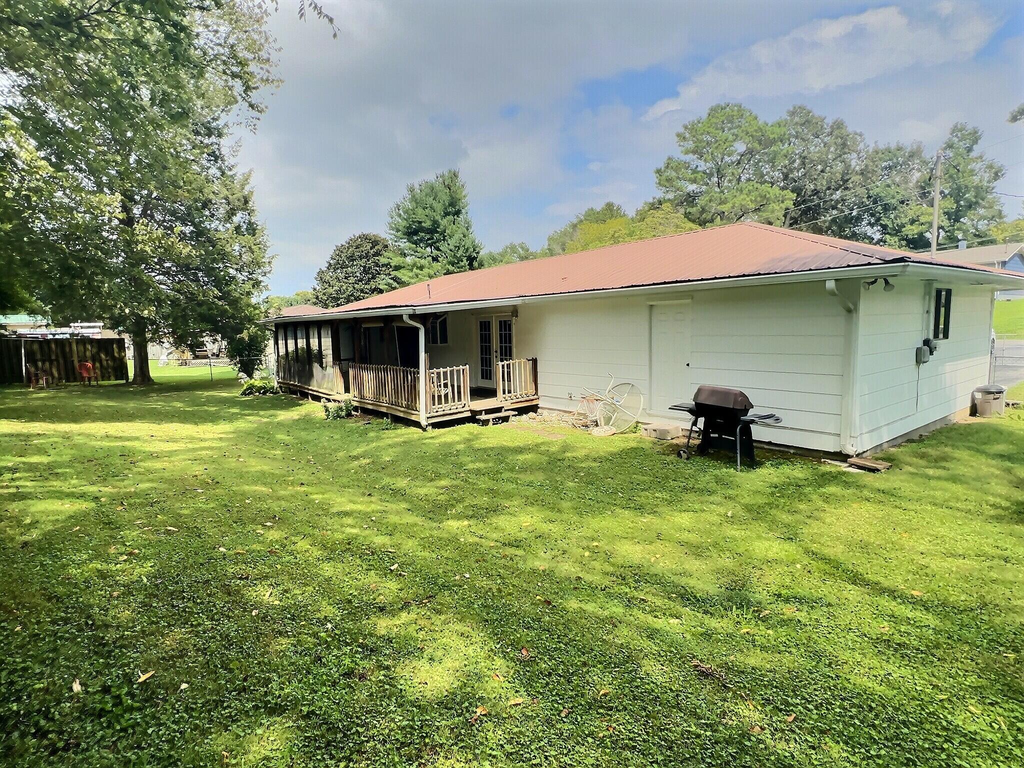15 Reece Street Rossville, GA 30741 - Photo 18 of 18 Rear of Home