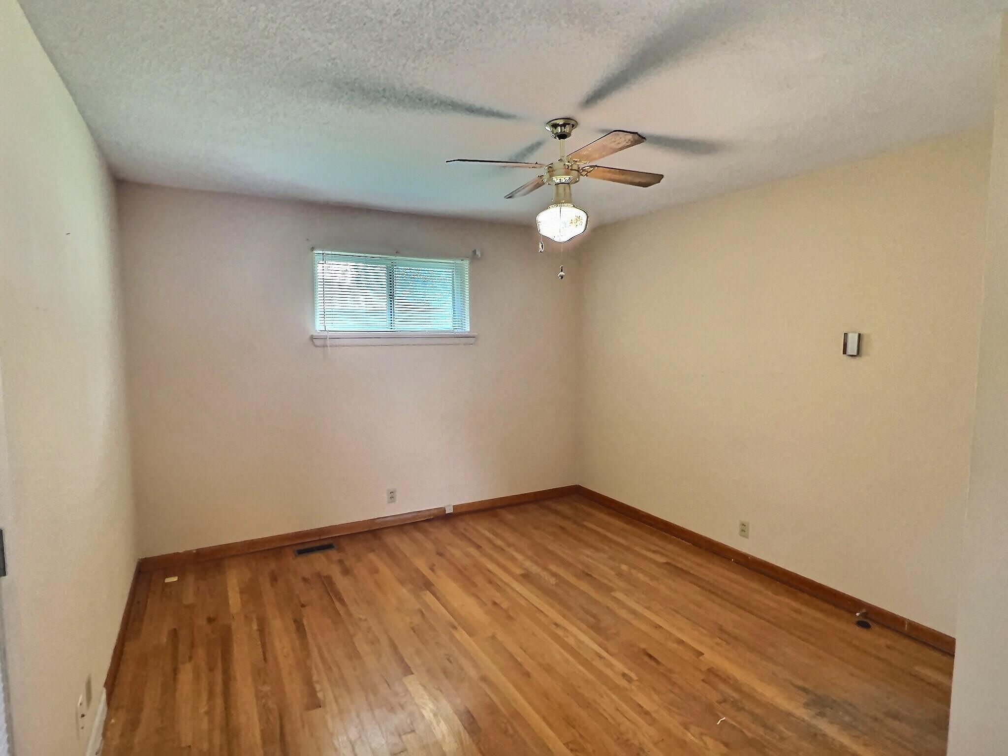 15 Reece Street Rossville, GA 30741 - Photo 8 of 18 Bedroom #1